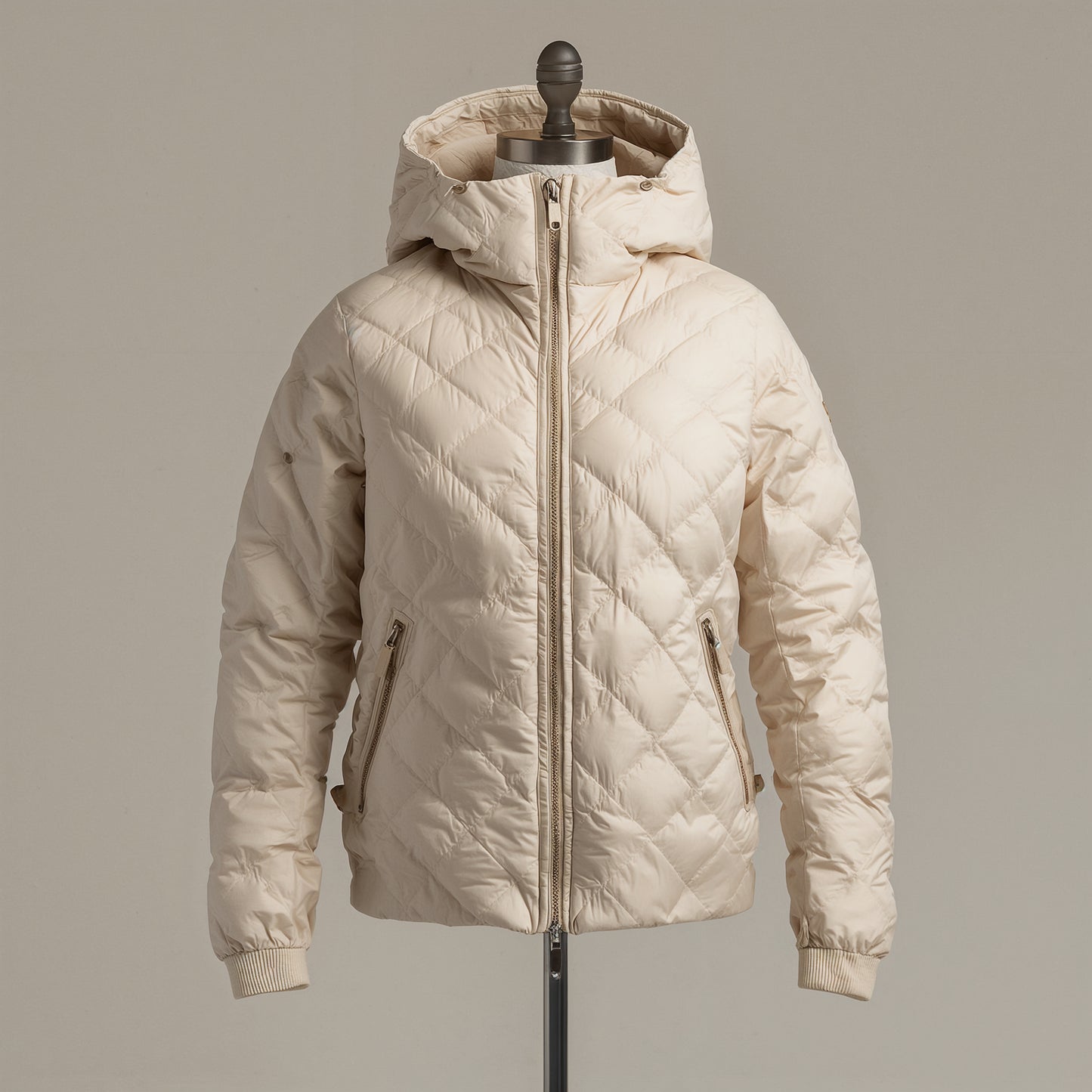 Aurora Quilted Hooded Jacket – Autumn Elegance