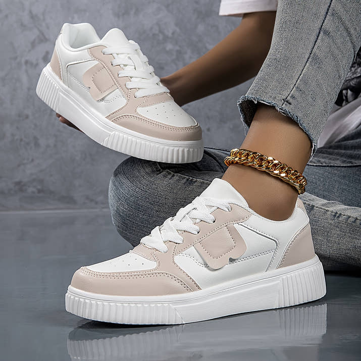 Stella Sneakers – Bold & Breezy Everyday Comfort