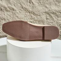 Serene Vintage Loafers – Sleek Style with Snakeskin Accents