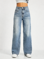 Amélie Vintage Straight-Leg Jeans – Light Wash Edition