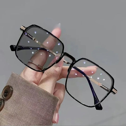Photochromic Glasses