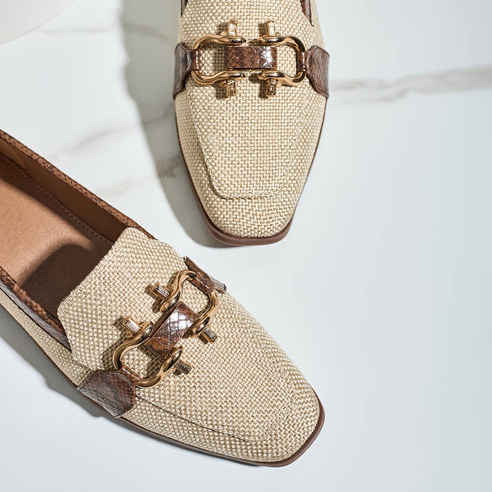 Serene Vintage Loafers – Sleek Style with Snakeskin Accents