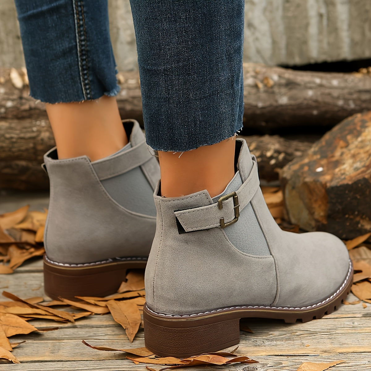 Ember Retro Ankle Boots – Timeless Comfort & Elegance