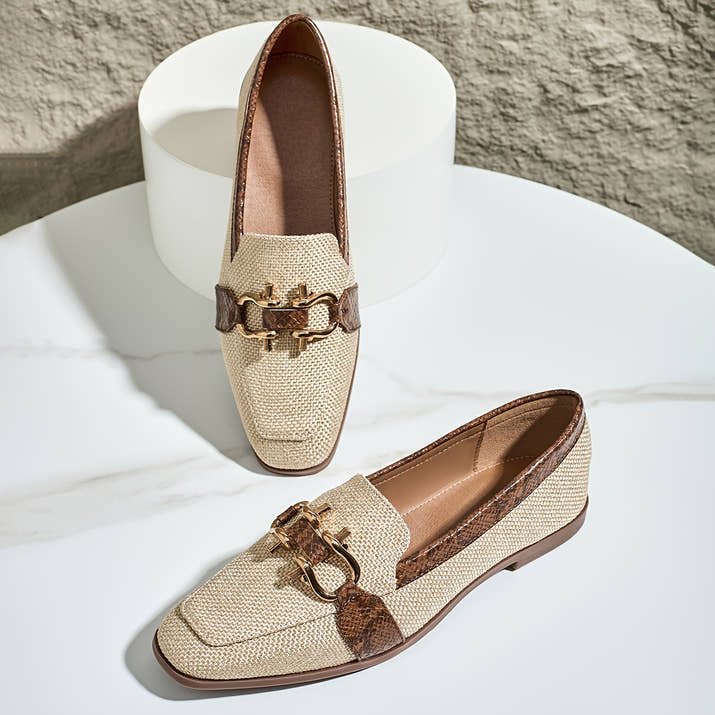 Serene Vintage Loafers – Sleek Style with Snakeskin Accents